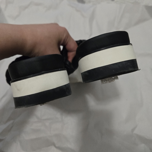 Sam Edelman Slides - Picture 5 of 5